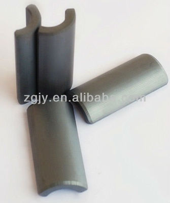 Постоянный магнит из феррита высокой принудительности для промышленного использования